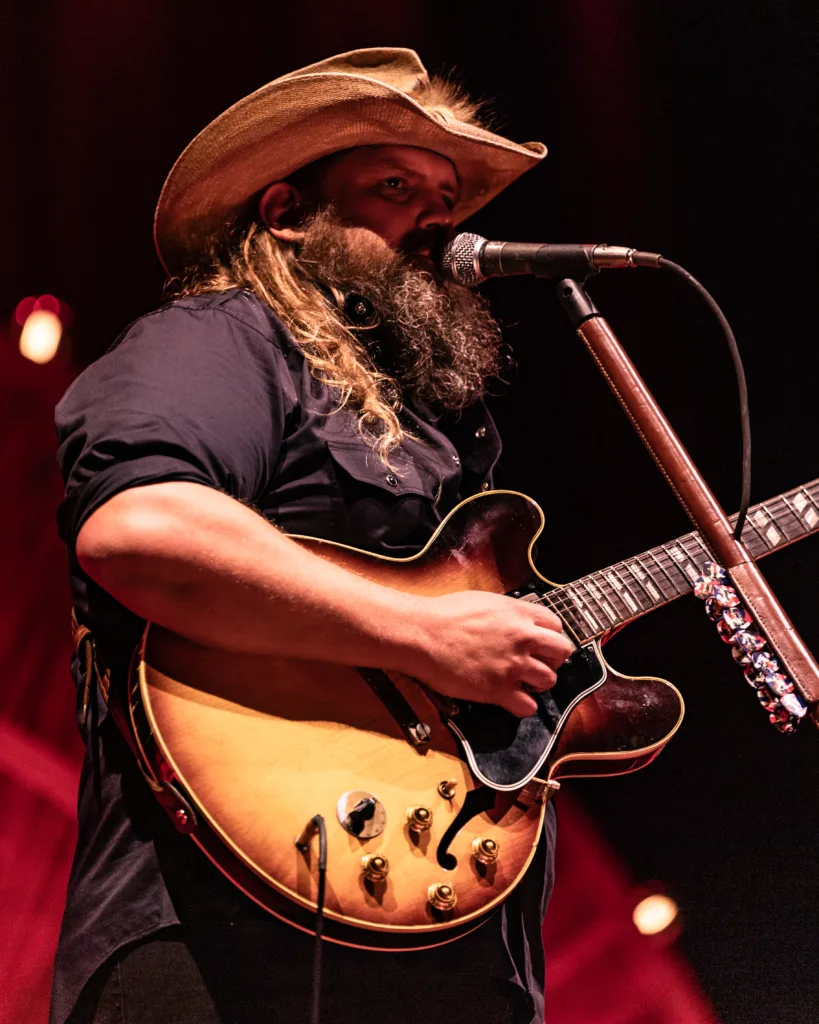 Chris Stapleton performing live at MVP Arena, June 2025